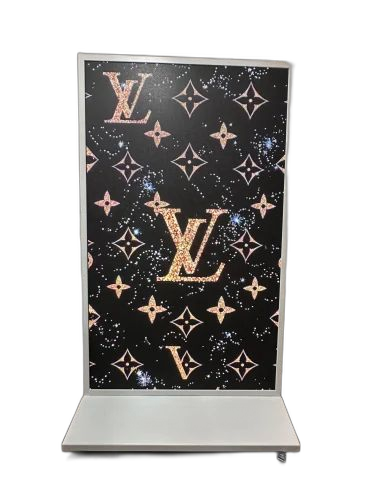 Outdoor P2.5 LED Standee